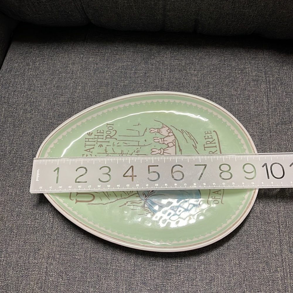 Pottery Barn Kids Peter Rabbit Plate Set - Picture 11 of 13